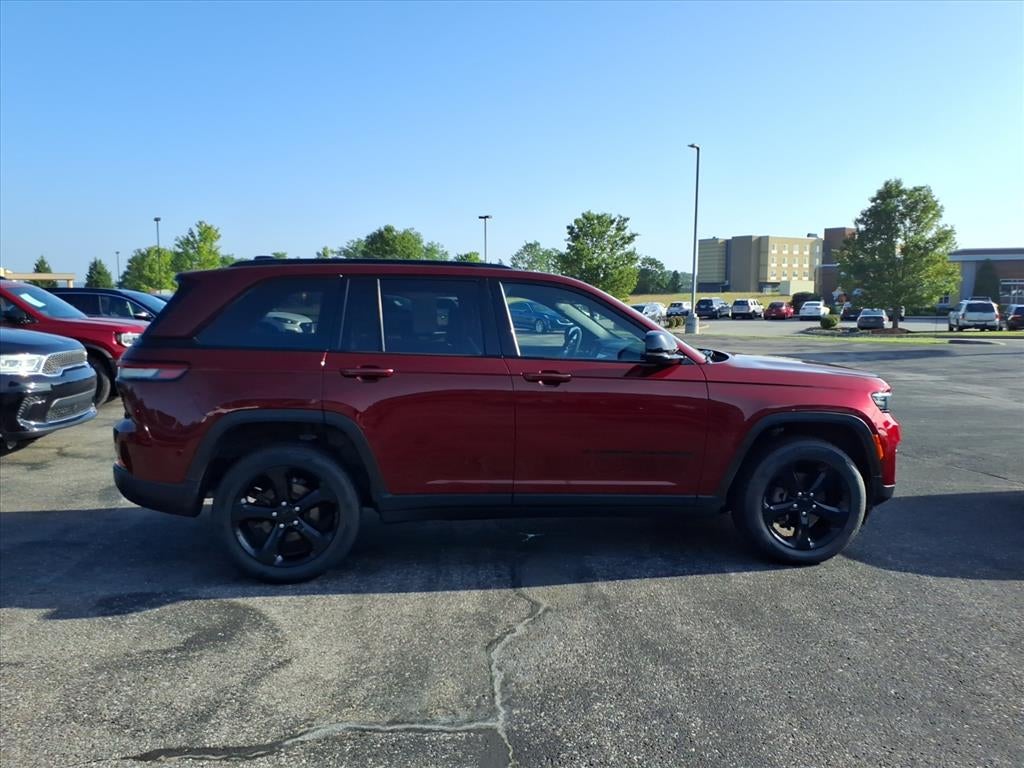 2023 Jeep Grand Cherokee Altitude