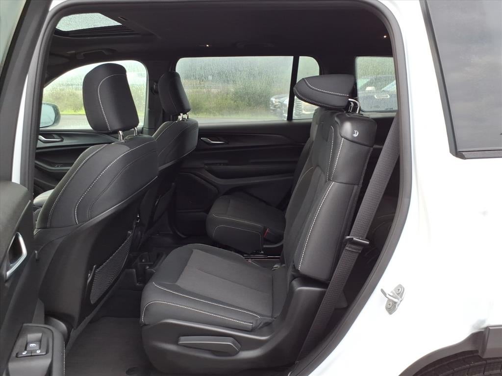 2025 Jeep Grand Cherokee L Laredo X