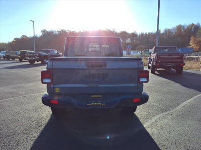 2021 Jeep Gladiator Willys Sport