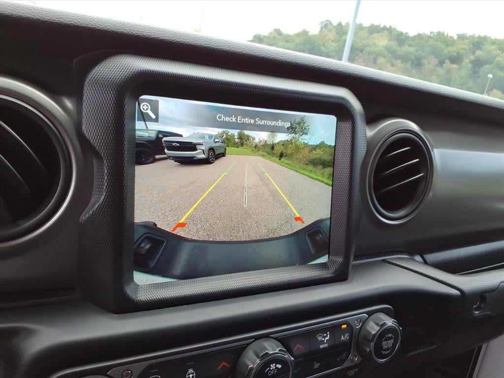 2023 Jeep Gladiator Willys