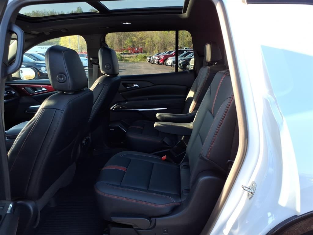 2026 Chevrolet Traverse AWD RS