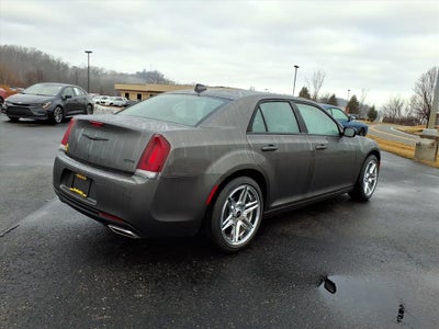 2023 Chrysler 300 Touring