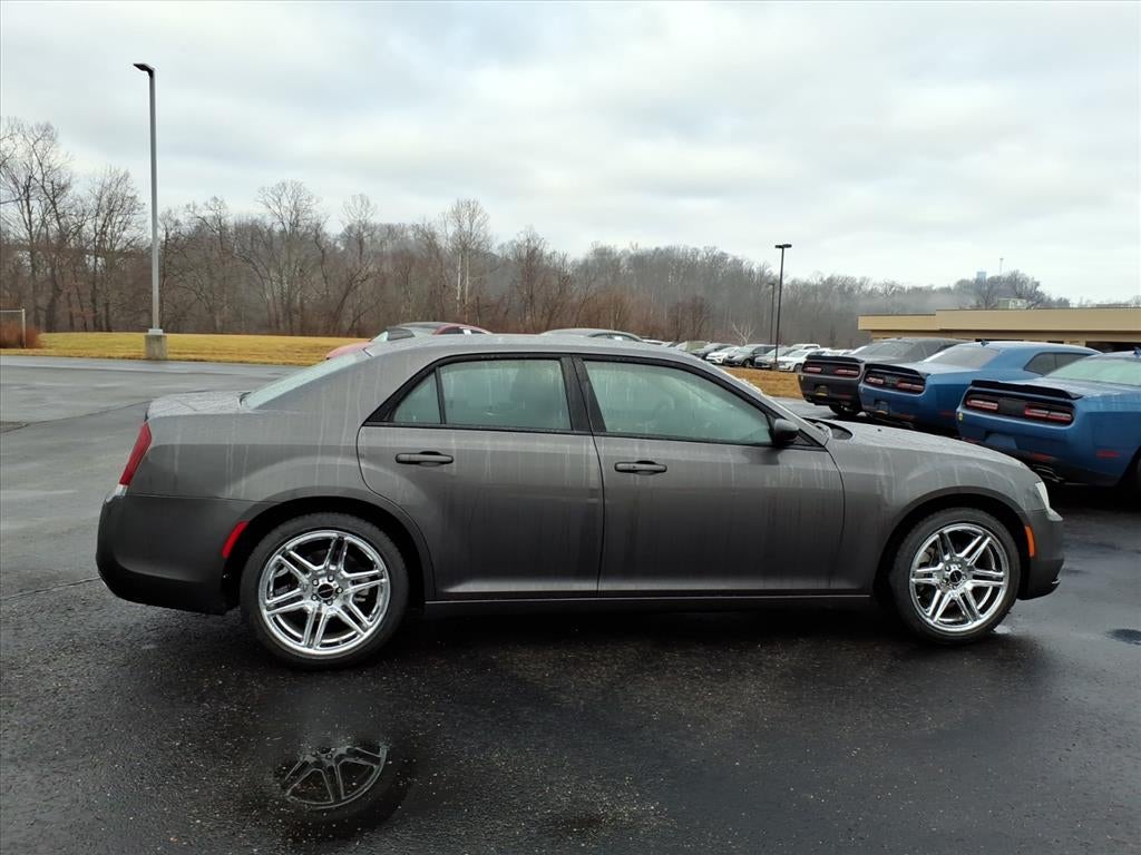 2023 Chrysler 300 Touring