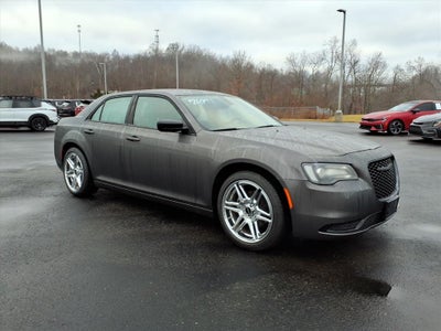 2023 Chrysler 300 Touring