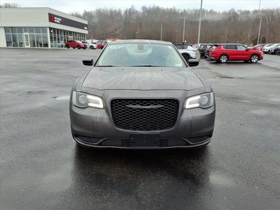2023 Chrysler 300 Touring