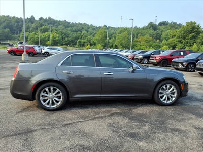 2019 Chrysler 300 Limited