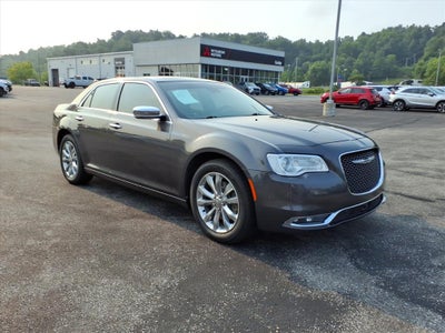 2019 Chrysler 300 Limited