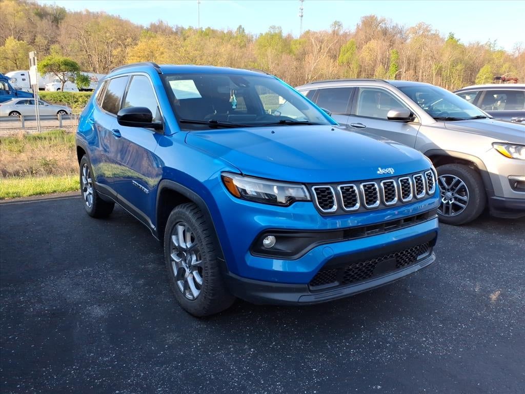 2024 Jeep Compass Latitude Lux