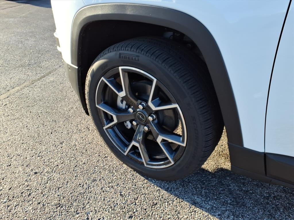 2026 Jeep Cherokee Overland