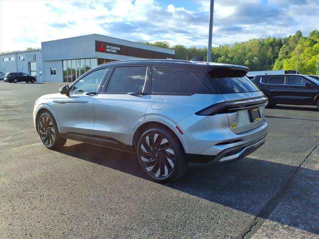 2024 Lincoln Nautilus Reserve
