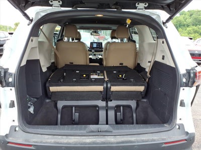 2024 Toyota Sienna XLE