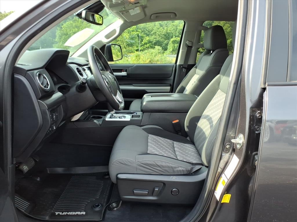 2021 Toyota Tundra 4WD SR5