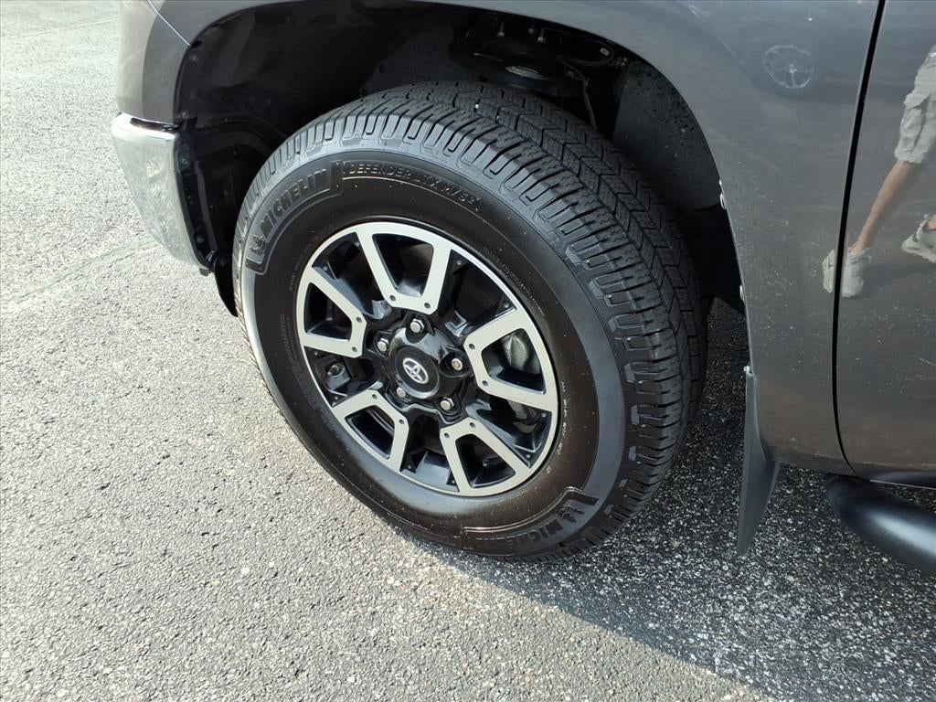 2021 Toyota Tundra 4WD SR5
