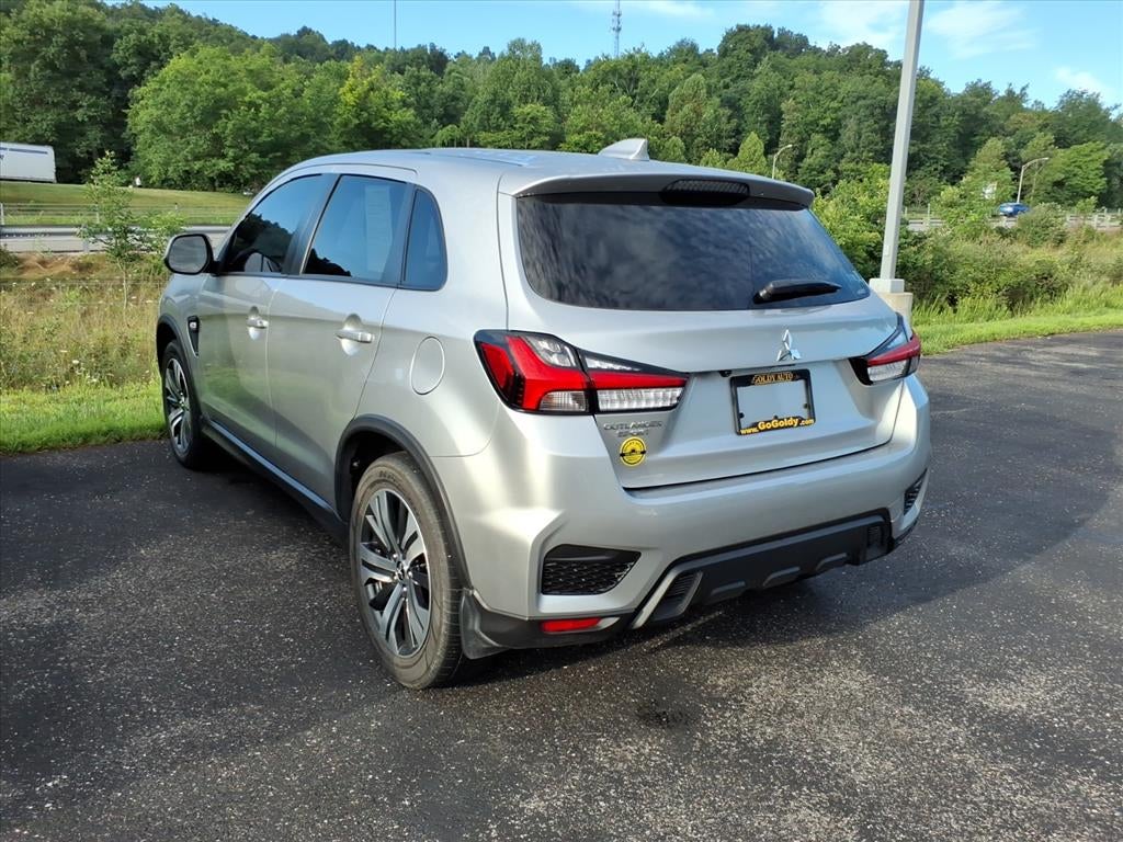 2023 Mitsubishi Outlander Sport SE