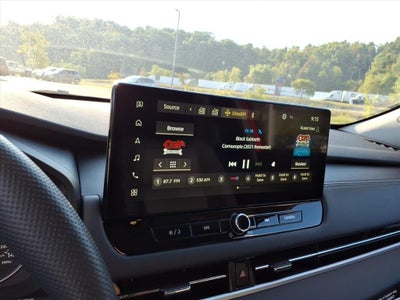 2025 Mitsubishi Outlander ES