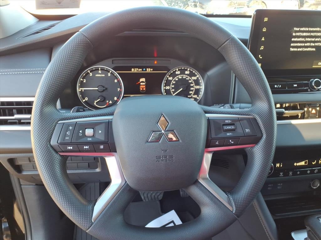 2025 Mitsubishi Outlander ES