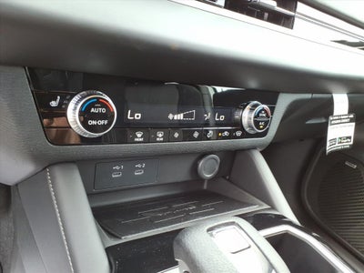 2026 Mitsubishi Outlander ES