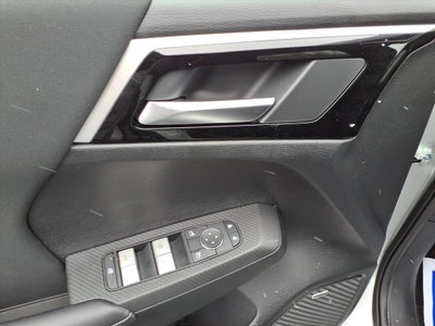 2026 Mitsubishi Outlander ES