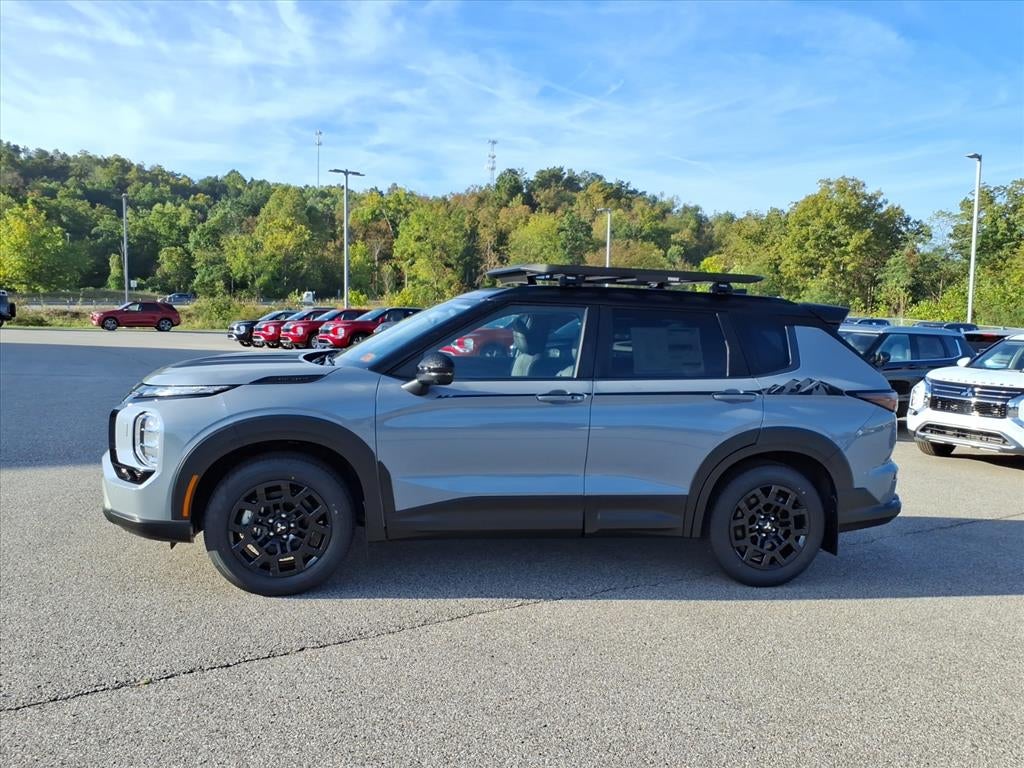2025 Mitsubishi Outlander Trail Edition