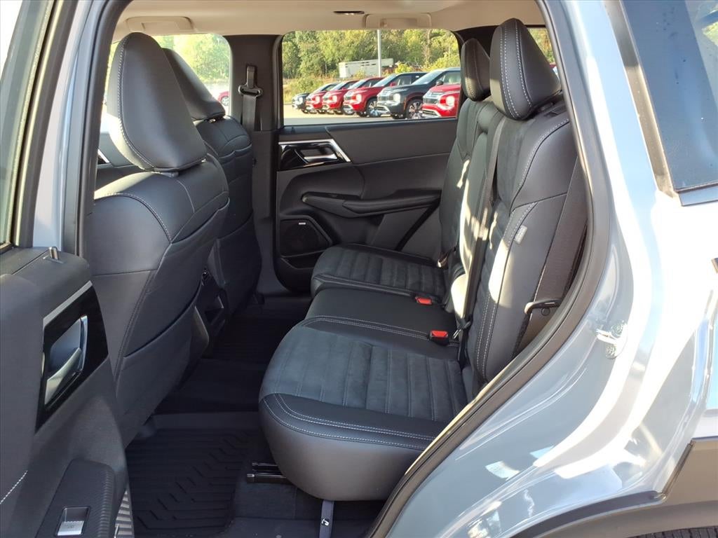 2025 Mitsubishi Outlander Trail Edition