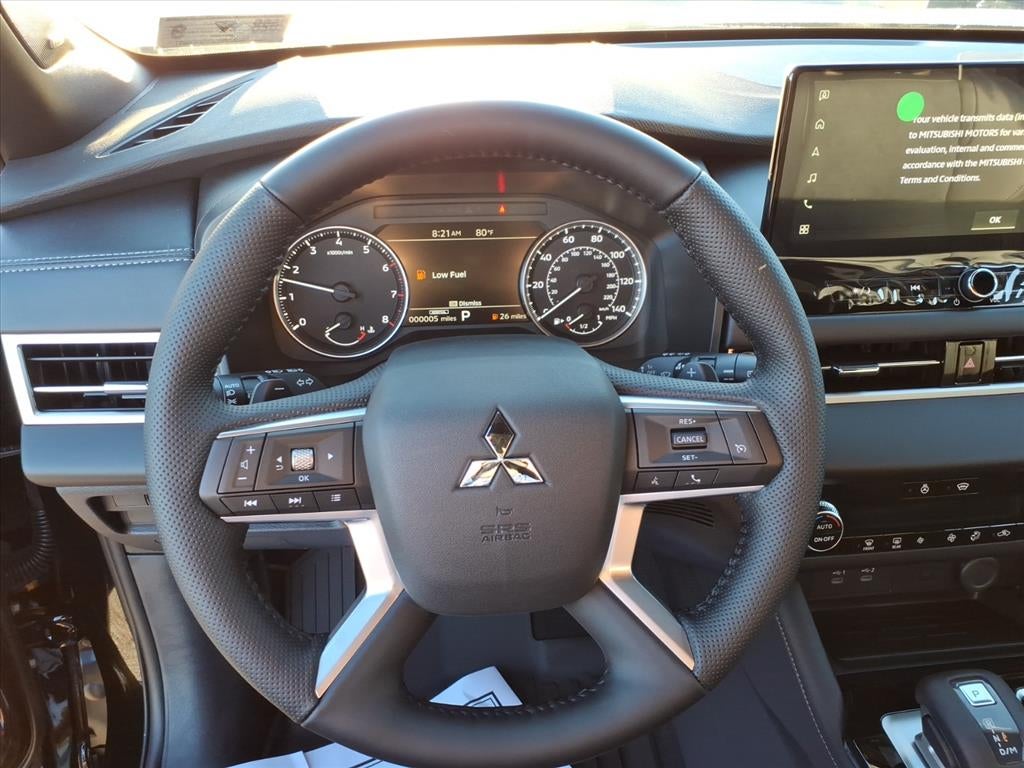 2026 Mitsubishi Outlander Base