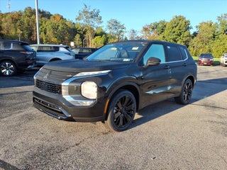 2026 Mitsubishi Outlander Base