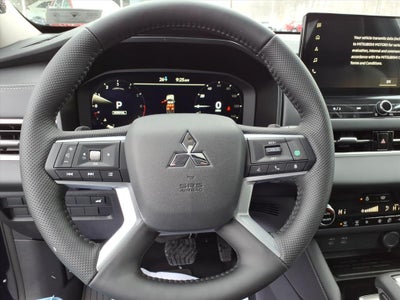 2026 Mitsubishi Outlander SE
