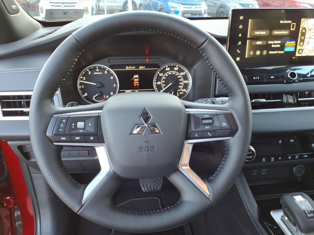 2026 Mitsubishi Outlander Base