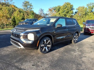 2026 Mitsubishi Outlander Base