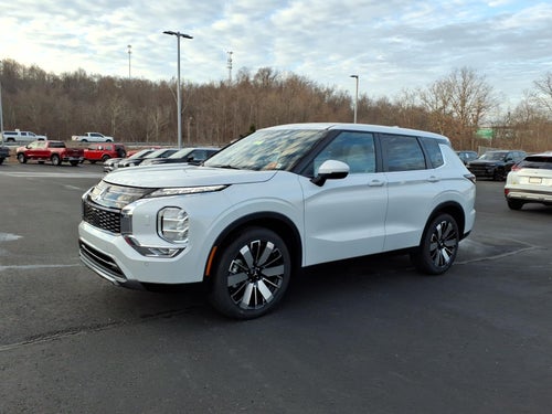 2026 Mitsubishi Outlander Base