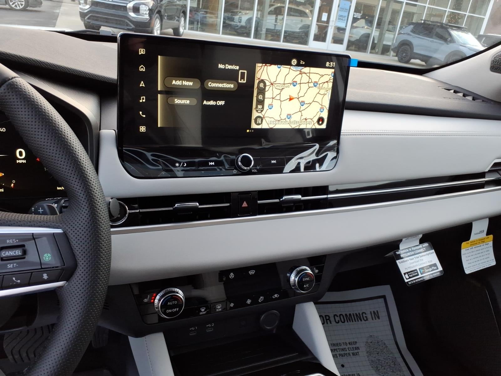 2026 Mitsubishi Outlander Base