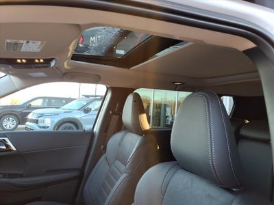 2026 Mitsubishi Outlander Base