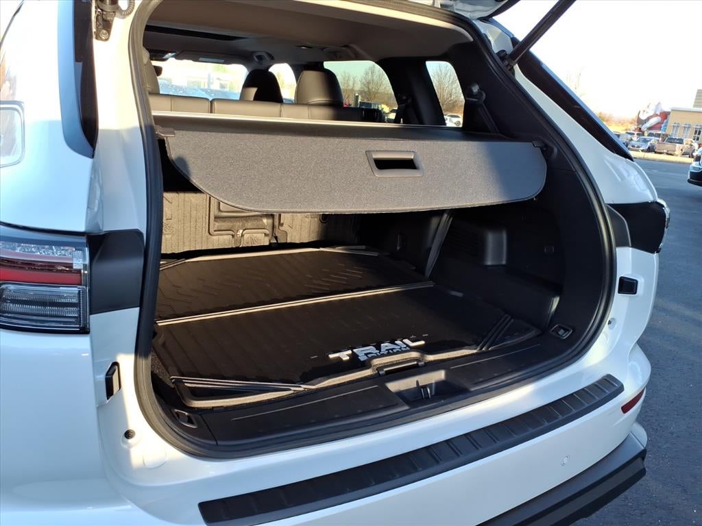 2026 Mitsubishi Outlander Base