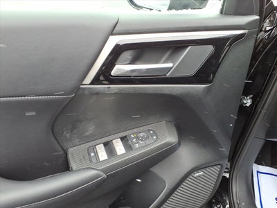 2026 Mitsubishi Outlander Base