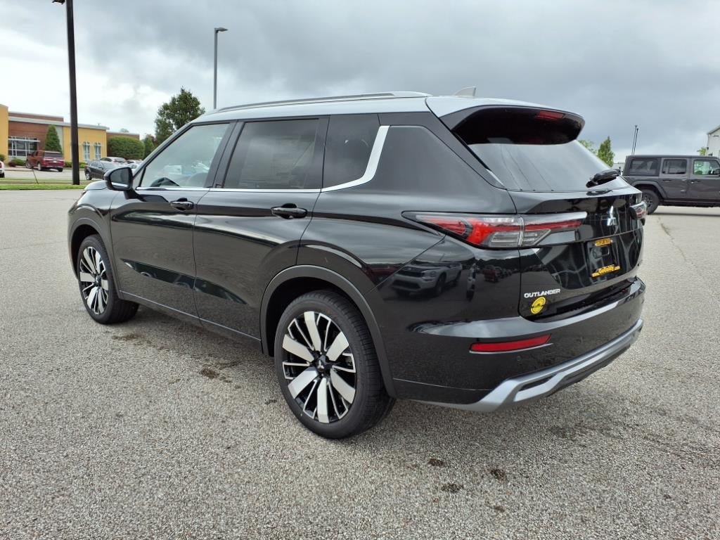 2025 Mitsubishi Outlander Platinum Edition