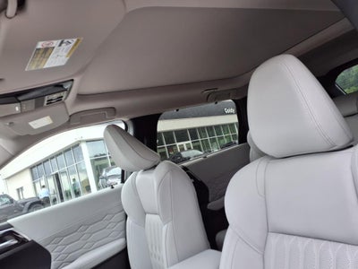 2025 Mitsubishi Outlander Platinum Edition