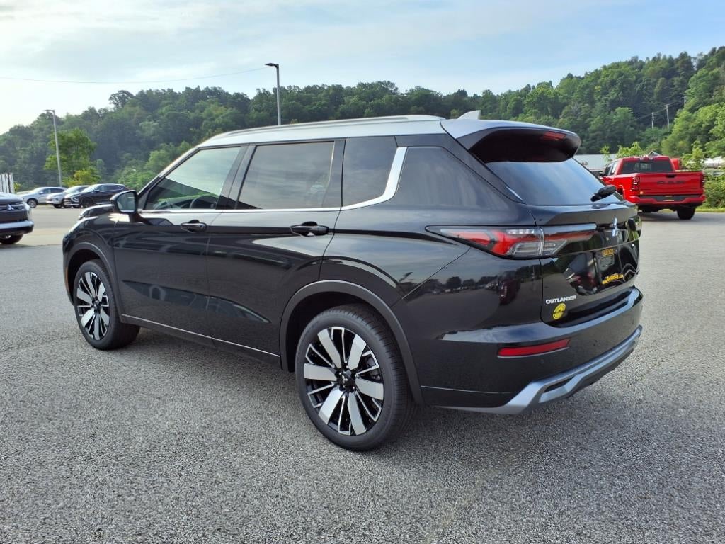 2025 Mitsubishi Outlander Platinum Edition