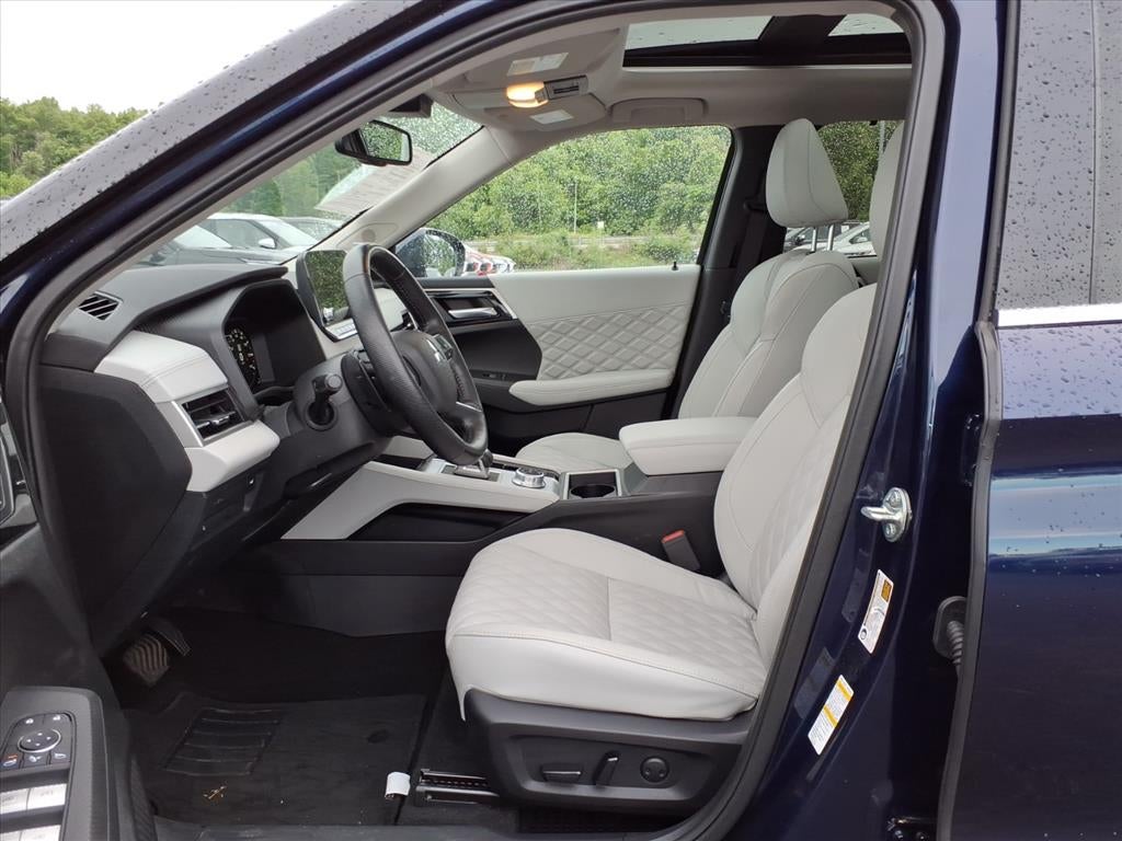 2024 Mitsubishi Outlander SEL