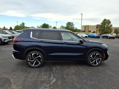 2024 Mitsubishi Outlander SEL