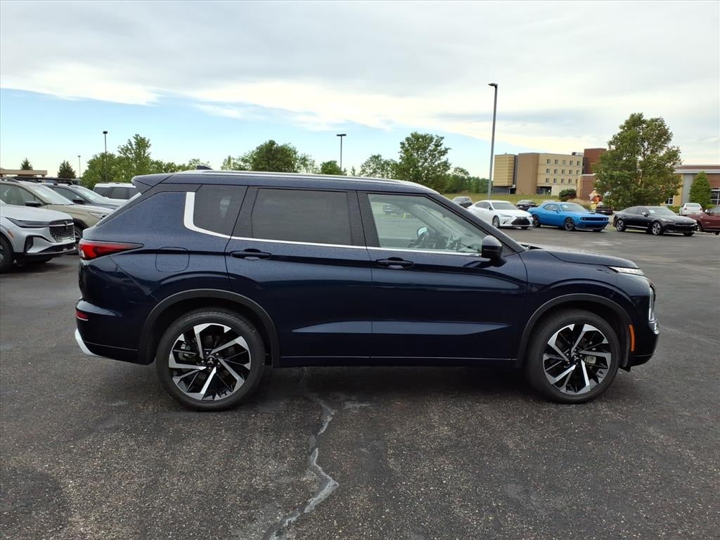 2024 Mitsubishi Outlander SEL