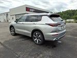 2026 Mitsubishi Outlander Base
