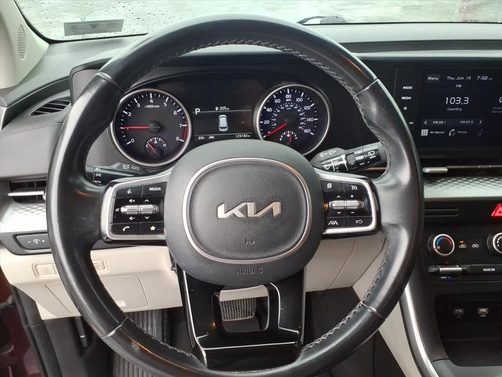 2022 Kia Carnival LXS